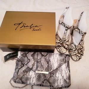 ON BIG DISCOUNTED SALE!Brand New 💯% Authentic Thalia Sodi heels Only. BAG SOLD!